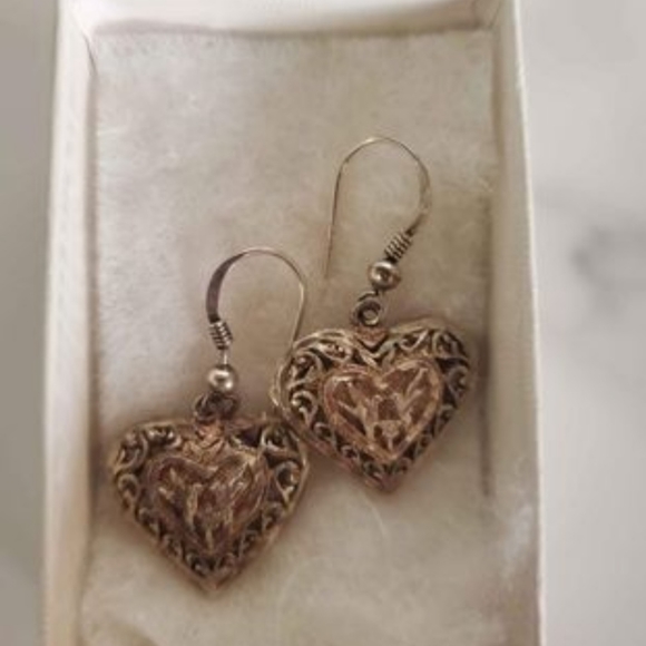 925 Silver 3D heart earrings with humming birds etchings - Picture 4 of 6